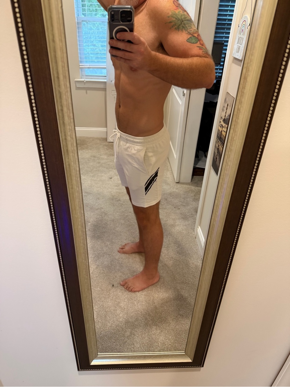 Men's White Nike gym shorts Large